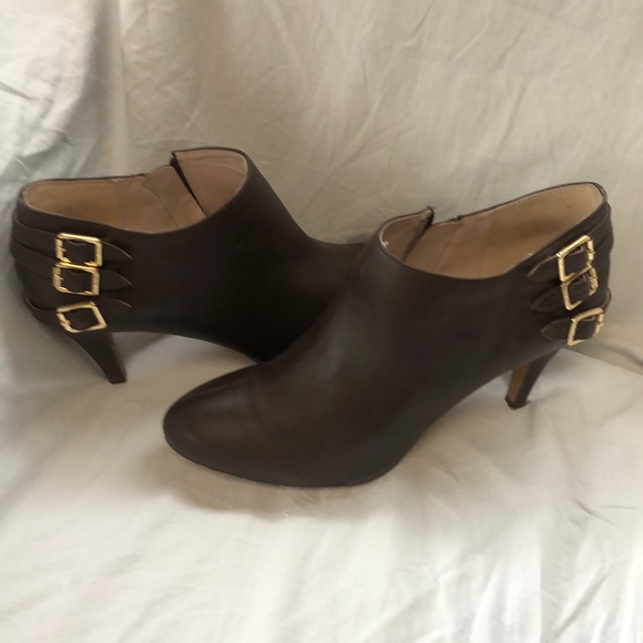 Vince Camuto Brown Booties - Picture 2 of 3